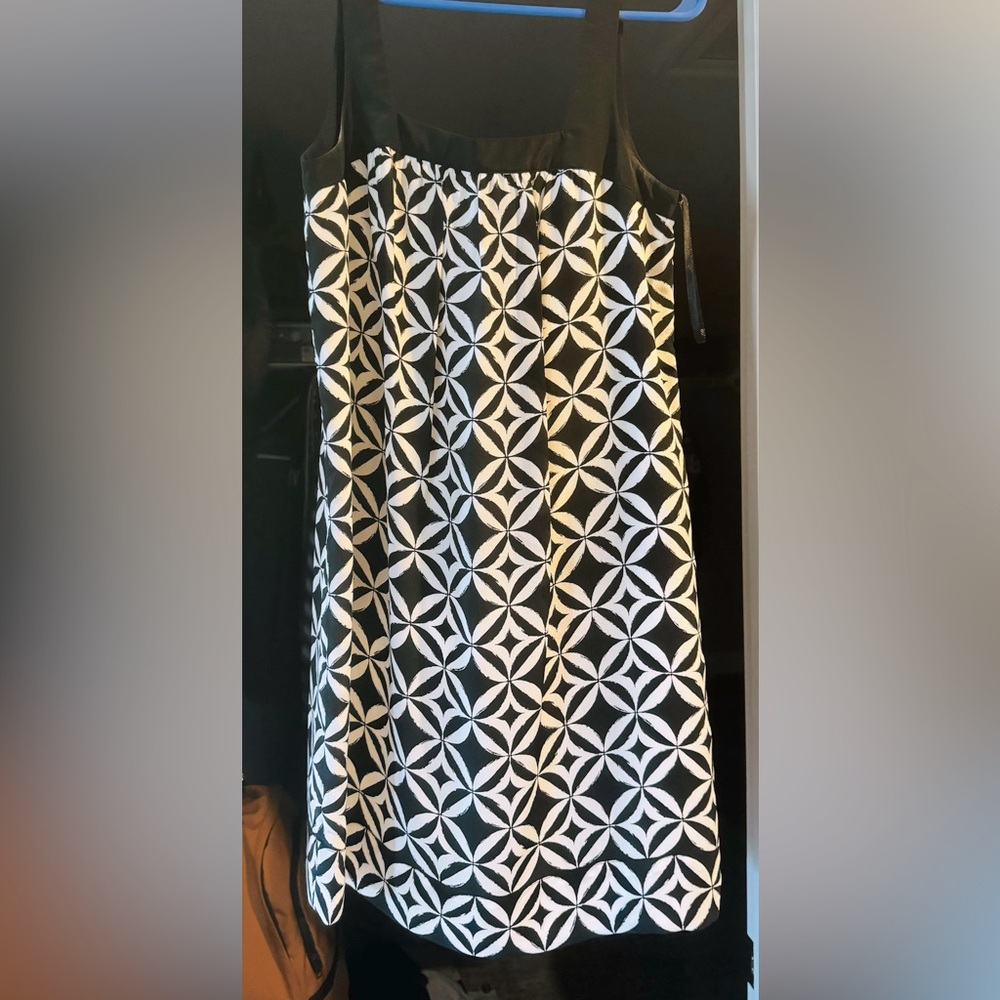 White House Black Market, size 4 satin dress